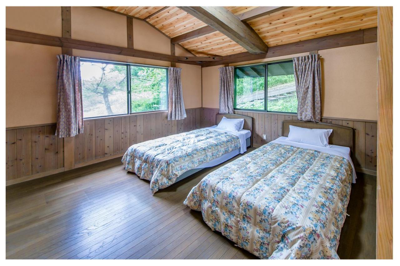 但馬長寿の郷　宿泊棟「夢」ロッジ Yabu  Exteriér fotografie